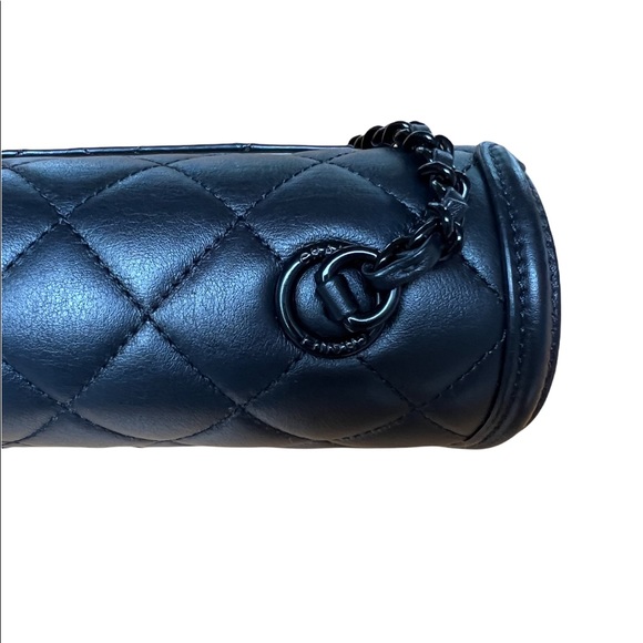 Chanel flap bag filigree - Picture 7 of 14